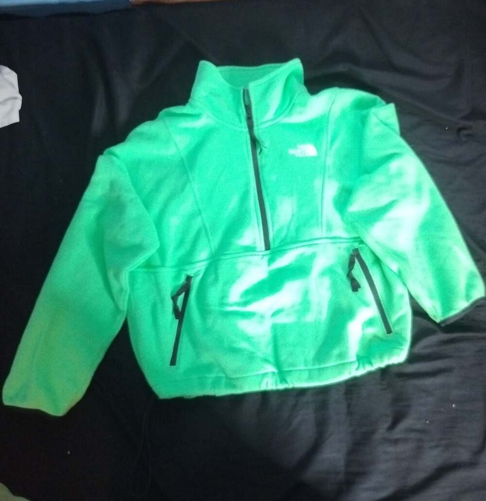 The North Face Women's TKA Attitude 1/4 Zip Fleece Pullover Green Size M